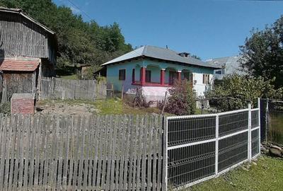 Casă cu 3 camere în Central - 16