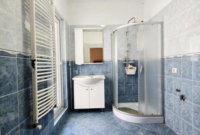 Apartament cu 3 camere în Central - 4