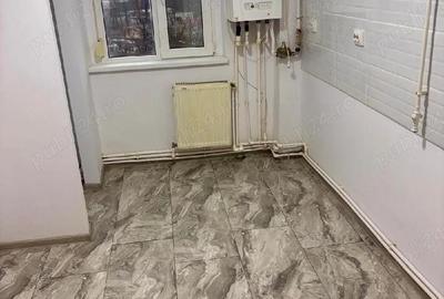 Apartament cu 3 camere decomandat în Viziru 3 - 1