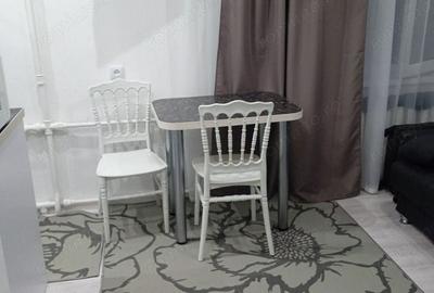 Garsonieră decomandată în Scriitorilor - 1