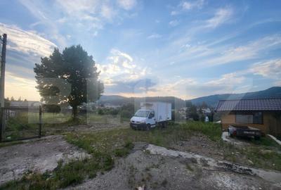 Teren intravilan 2053 mp - centru Vatra Dornei - 2