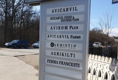 Teren agricol extravilan de 90000 mp, în Vest
