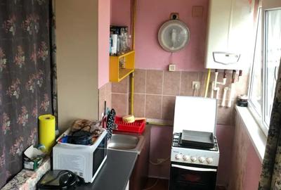 Vanzare apartament 2 camere - 4