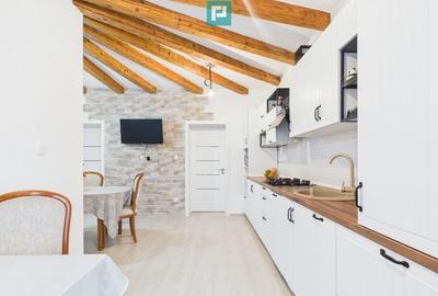 Casa Individuala cu spa?iu comercial - Varia? - 1