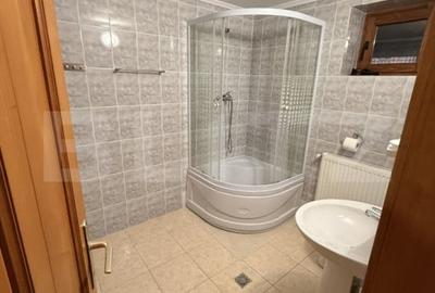 Casă individuală cu 7 camere cu Canalizare în Predeal - 5