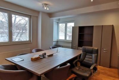 Teren construcție, de 135 mp, în P-ța Romană - 13