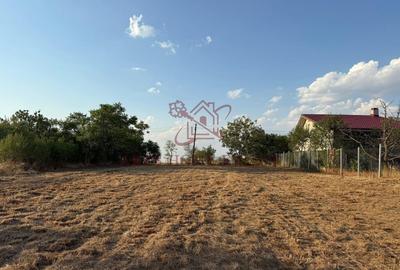 Teren intravilan 2.192 mp cu front 20 m - Seceani, Timiș - 2