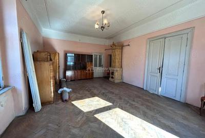 Apartament cu 3 camere semidecomandat în Central - 7