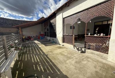 Casă cu Teren 750 Mp în Var - 6