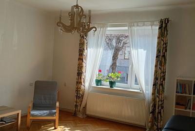 Apartament cu 3 camere decomandat în Central - 2