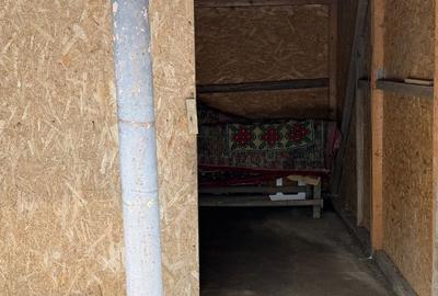 Casă cu 4 camere cu Teren 891 Mp în Grădiștea