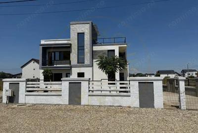 Casa 5 camere - Anul 2025 - Craiovei Platou in Pitesti