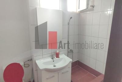 Apartament cu 3 camere semidecomandat în Alexandru Obregia - 16