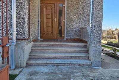 Casă cu 4 camere în Central - 5