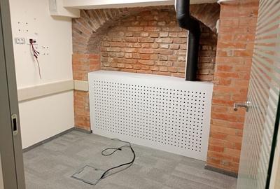 Casă cu 4 camere cu Canalizare în Central - 5