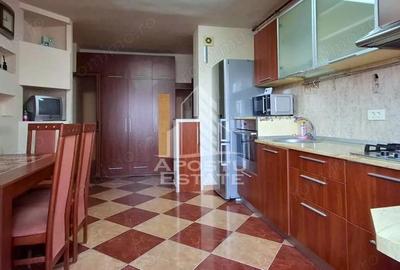 Apartament 2 camere Zona Intim - 1