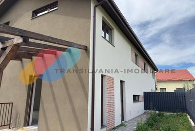 Unitate Duplex, 120 Mp Utili, Cu 2 Garaje, Pompa de caldura si panouri solare - 4