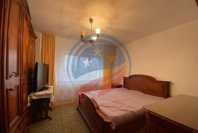 Apartament cu 3 camere decomandat, mobilat în 1 Mai - 11