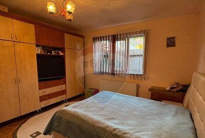 Casă cu 3 camere cu Teren 195 Mp în Mediaș - 7