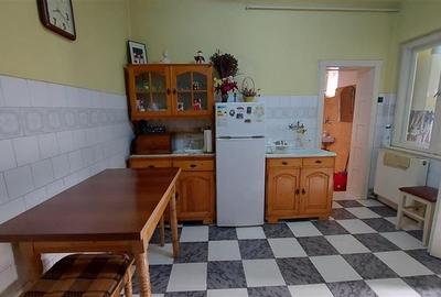 Casa cu 2 camere, 70 mp, teren 385 mp, zona pod Unirii, Targu Mures - 11