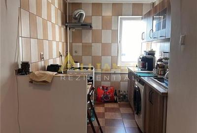 Apartament cu 2 camere decomandat, mobilat în Titan - 10