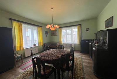 Casa singura in curte, cu garaj, Central, Brasov - 9