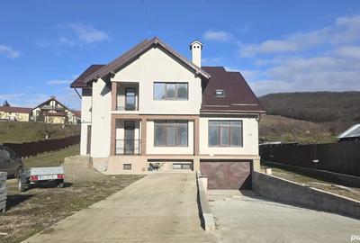 Casă în Central - 2