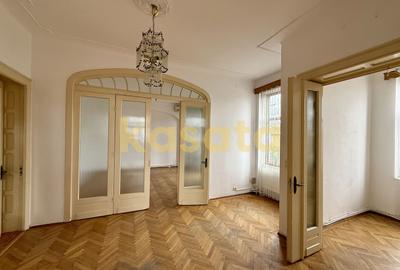 Apartament cu 4 camere decomandat, mobilat în Unirii - 1