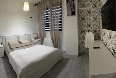 Apartament cu 3 camere decomandat în Roșu - 3