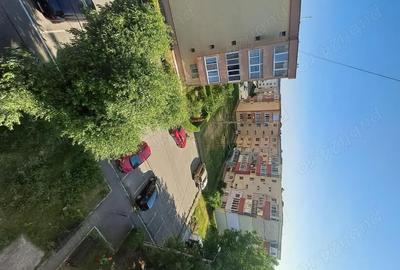 Apartament cu 3 camere decomandat în Turda - 3