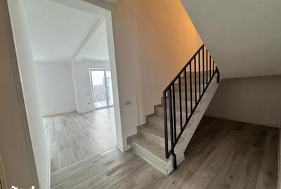 Casă cu 5 camere cu Teren 340 Mp în Remetea Mare - 3