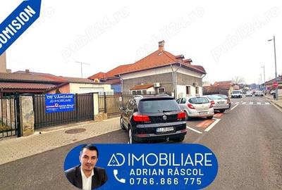 Casă cu 6 camere cu Teren 270 Mp în Central - 1