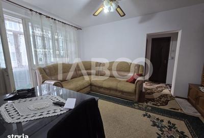 Apartament cu 3 camere semidecomandat în Central - 5