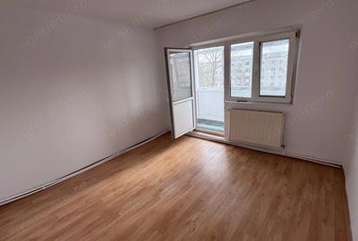 Apartament cu 3 camere decomandat în Gară - 6