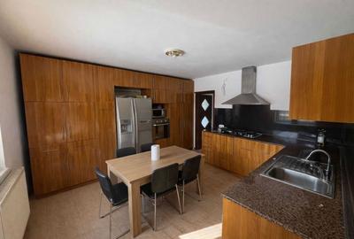 Casă cu 4 camere în Letea Veche - 2