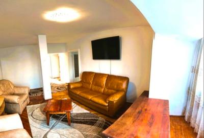 UNIRII CENTRAL, 4 camere-decomandat- Bloc MONOLIT - PROPRIETAR - 2
