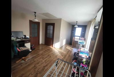 Casă cu 3 camere cu Teren 300 Mp în Gherăiești - 2