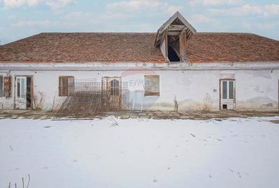 Casă de vânzare în centrul localității Prejmer, teren 5.417 mp! - 18