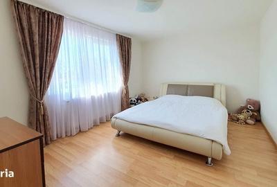 Casă cu 4 camere în Negoiești - 1