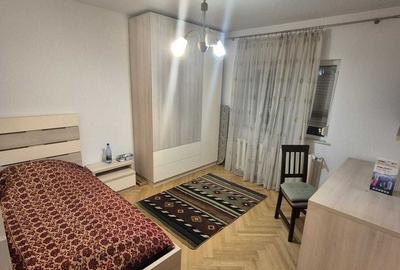 Apartament cu 3 camere decomandat în Panduri - 15