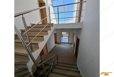 Casa D+P+2 E, Elisabetin-Balcescu, 7 locuri de parcare, birouri,clinica,etc - 12