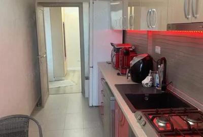 Apartament cu 3 camere decomandat, mobilat în Calea București - 12