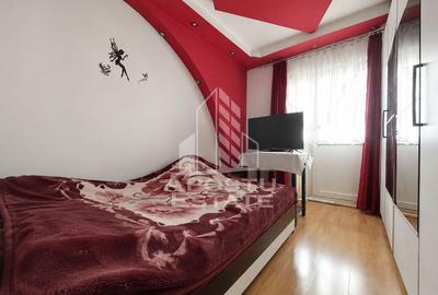 Apartament cu 4 camere decomandat în Confecții - 4