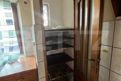Apartament de vanzare, decomandat, 3 camere, 60 mp, Micro 3 - 5