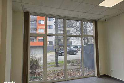 Spațiu comercial, de 106 mp, în Nufărul - 2