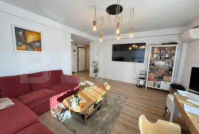 Apartament cu 3 camere decomandat, mobilat în Lăpuș