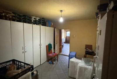 Spațiu comercial, de 380 mp, în Central - 1