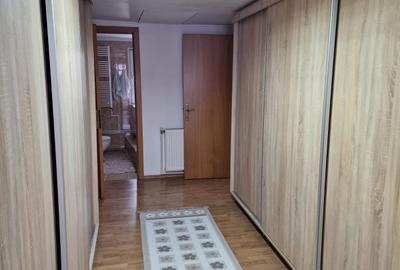 De Inchiriat Casă 3 camere +dependințe situată in cartierul Obcini - 10