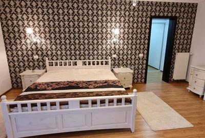 Casă cu 5 camere cu Teren 355 Mp în Central - 9