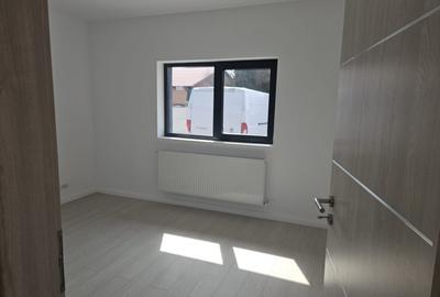 Casă individuală cu 4 camere cu Canalizare în Domnești - 6